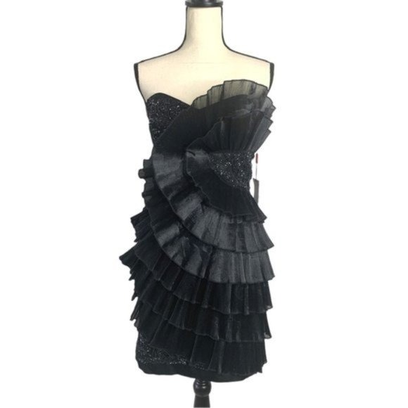 NWT Milano Black Tiered Mini Cocktail Dress