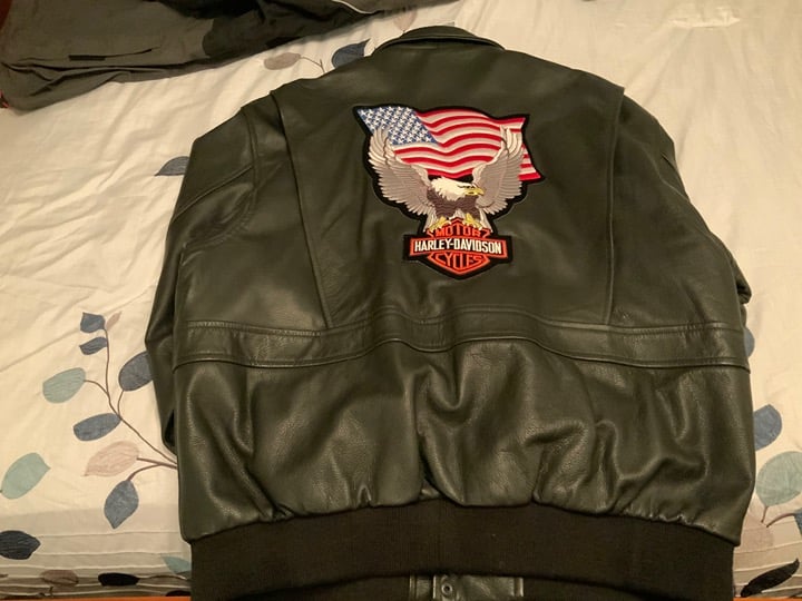 authentic Men’s black leather bomber jacket Men authentic Men’s black leather bomber jacket Men