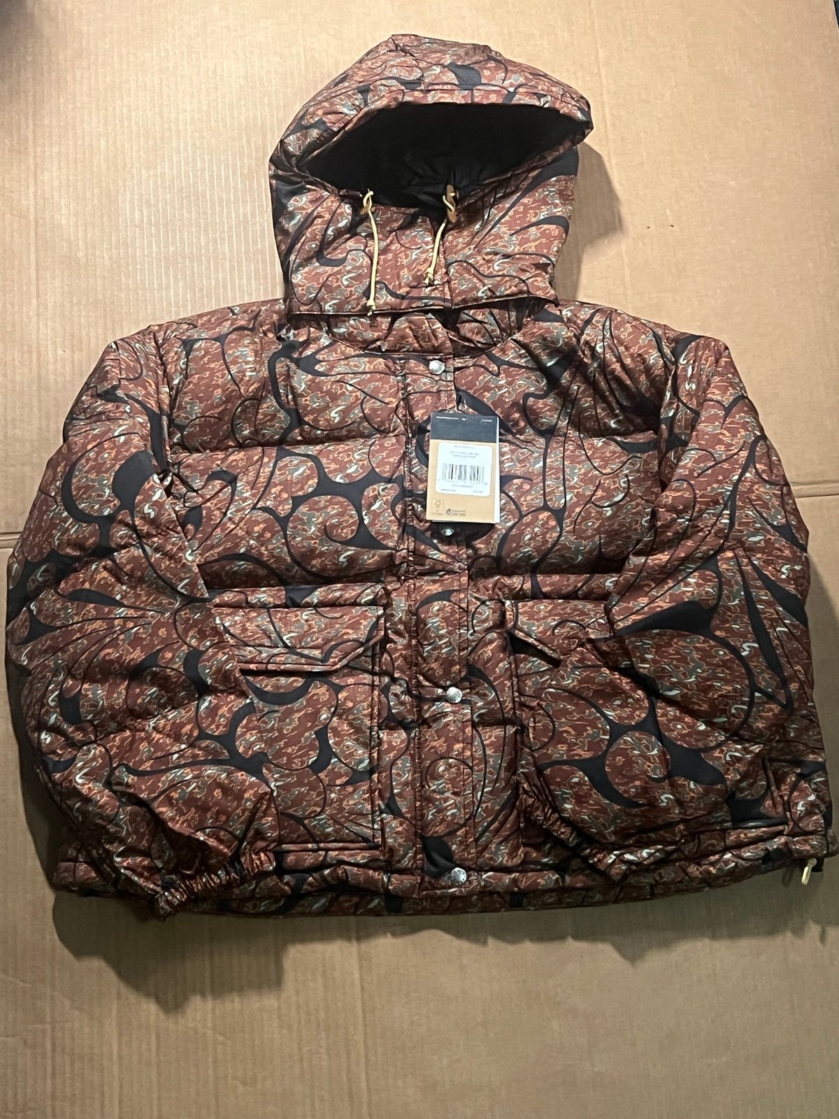 The North Face Sierra 71 Down Cropped Jacket Black/Print Womens L NWT MSRP 390