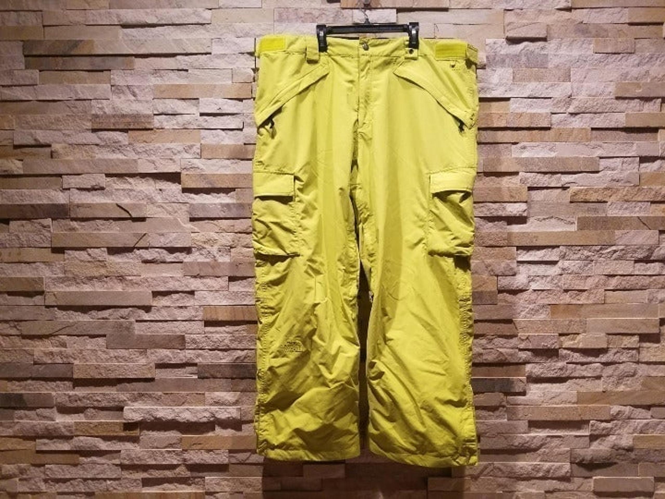 North Face Mens XXL 2X Short Yellow Snowboard Ski Snow Pants Snowsuit Green Neon
