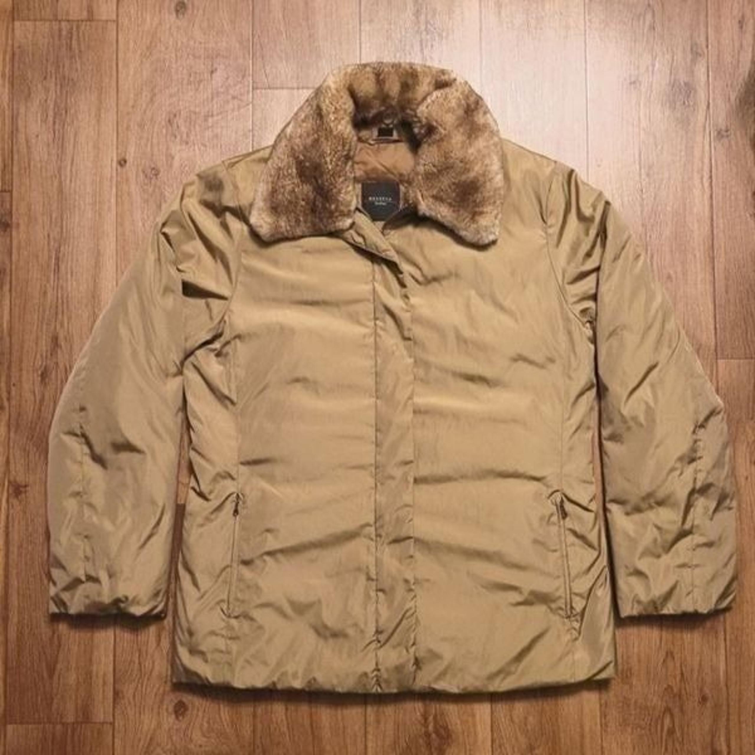 Max Mara The Weekend Fur Collar Zip Up Down Parka Jacket Tan Size 10 - MaxMara