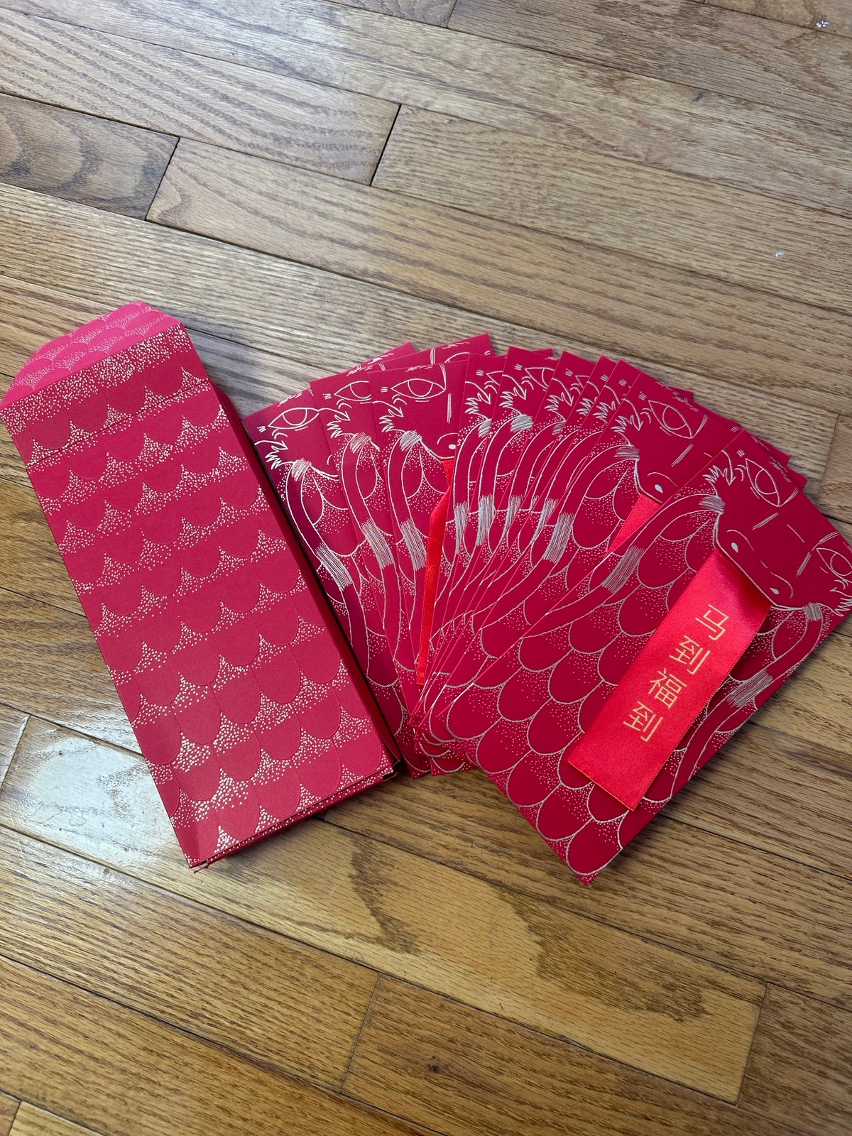 Hermes 2024 red pocket