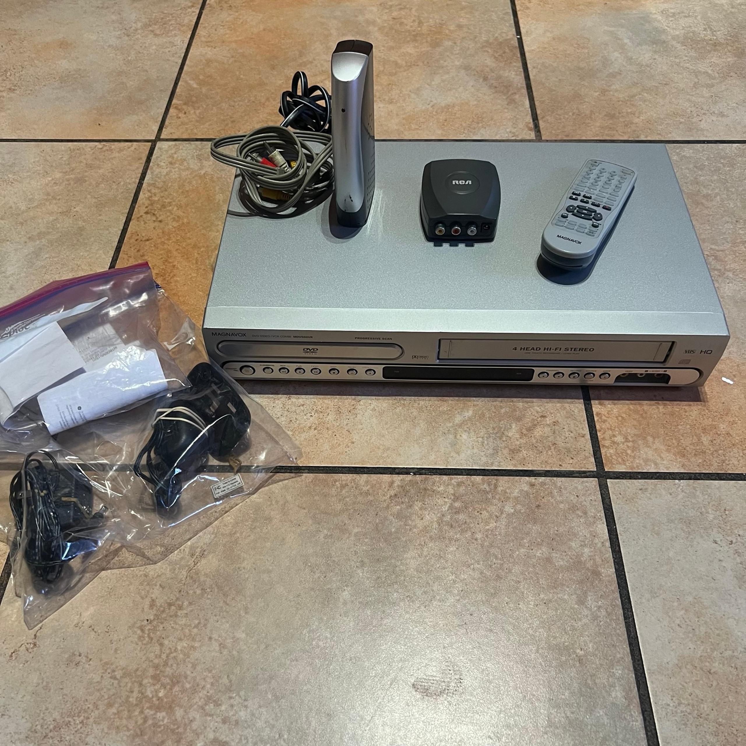 Magnavox MDV560VR Hi-Fi VCR/DVD Player Combo Remote cables Adapters Tested