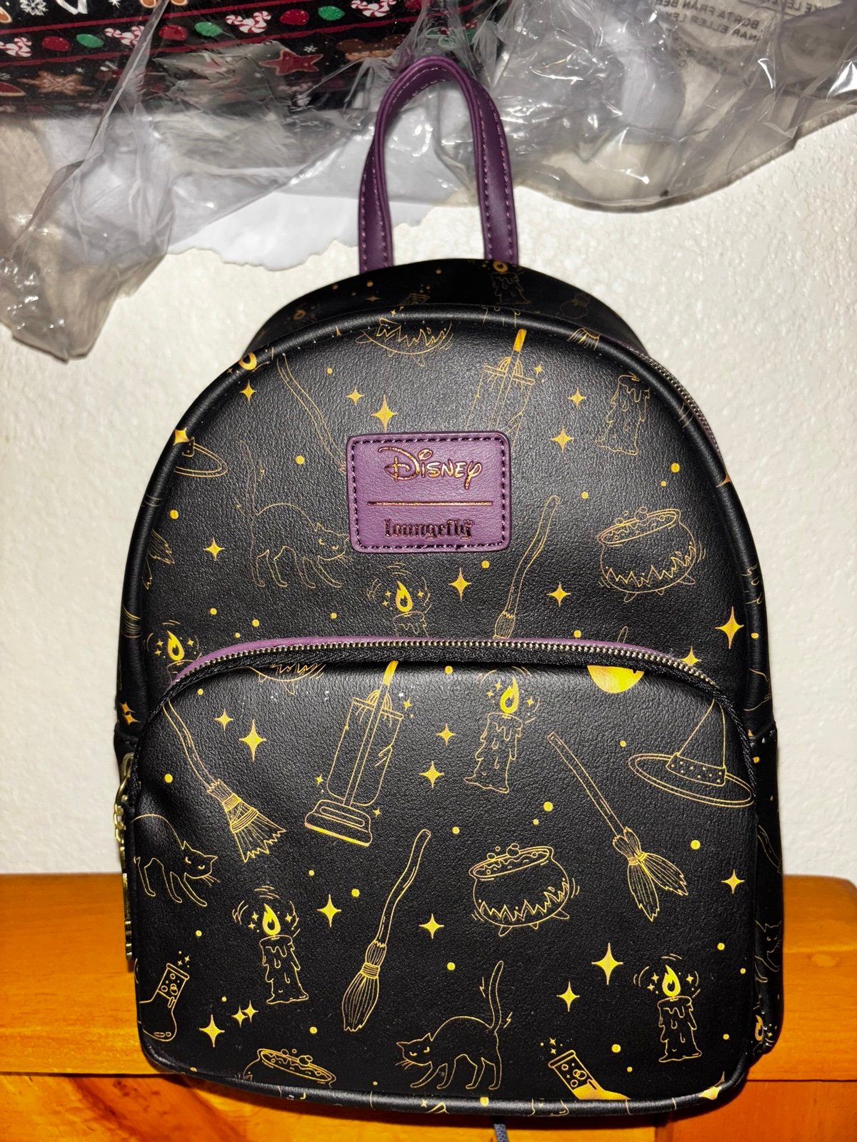 Loungefly hocus Pocus mini backpack