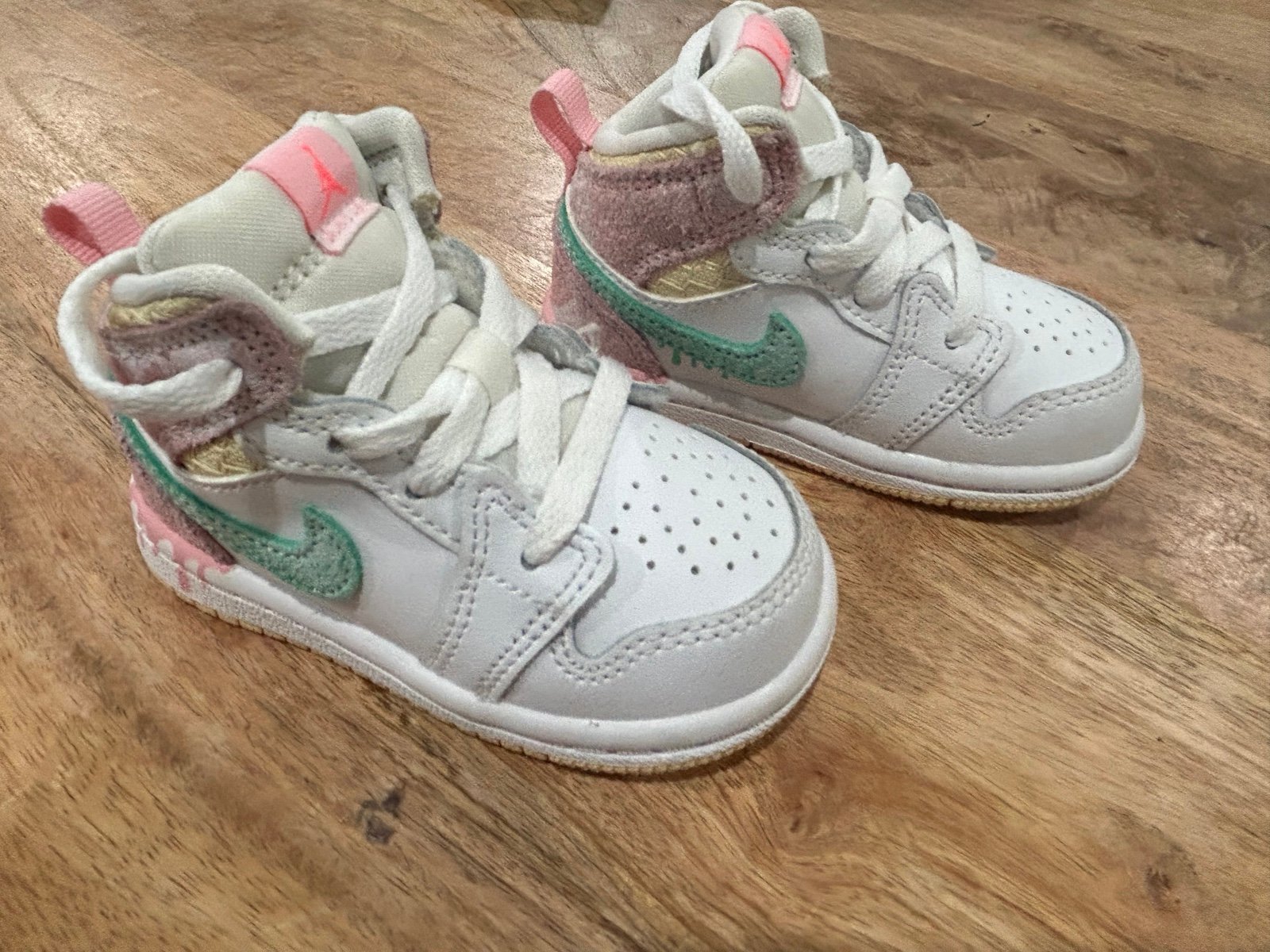Air Jordans size 4C