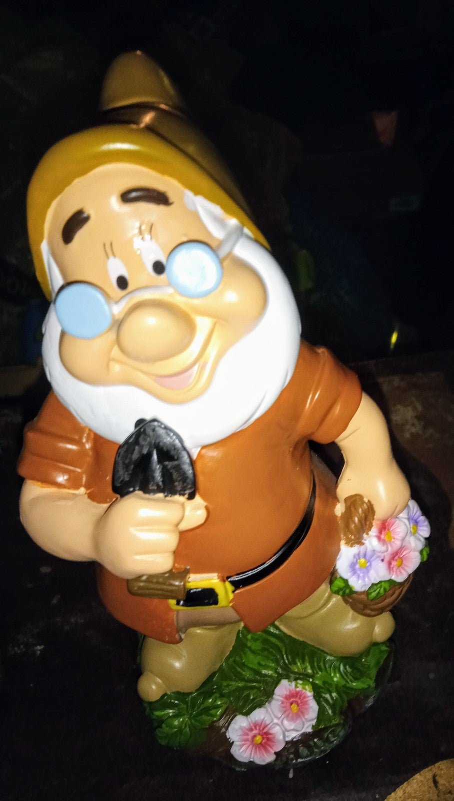 Snow White 7 dwarfs garden statue