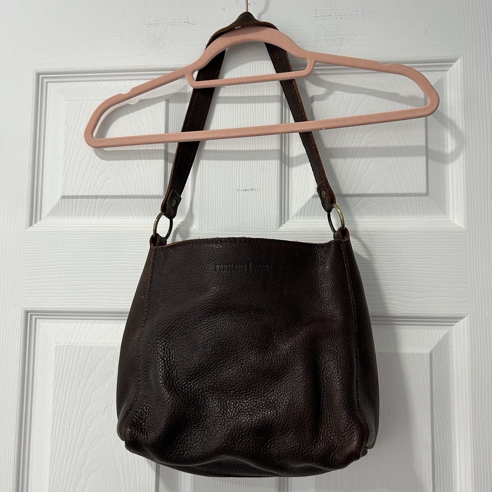 Portland Leather Goods RARE Coldbrew Triangle Shoulder Bag Purse Brown Zip