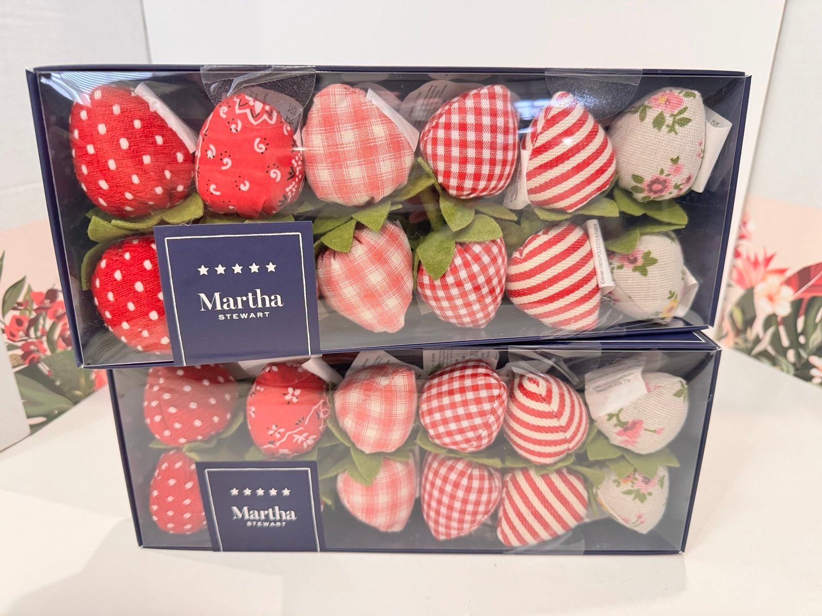 Martha Stewart Strawberries Bowl Fillers-2 sets, BNIB