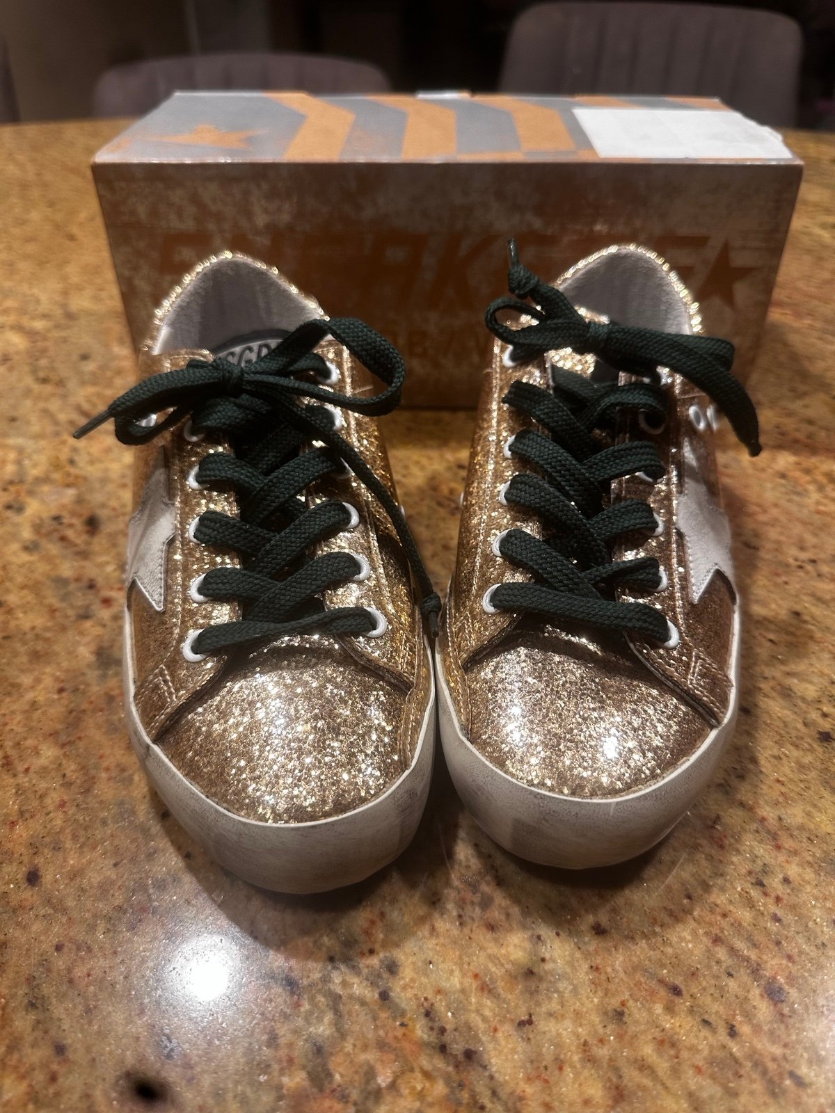 ゴールデングース(メタリックシルバー)36 GOLDEN GOOSE - 【最終値下げ価格】ゴールデングース シルバー