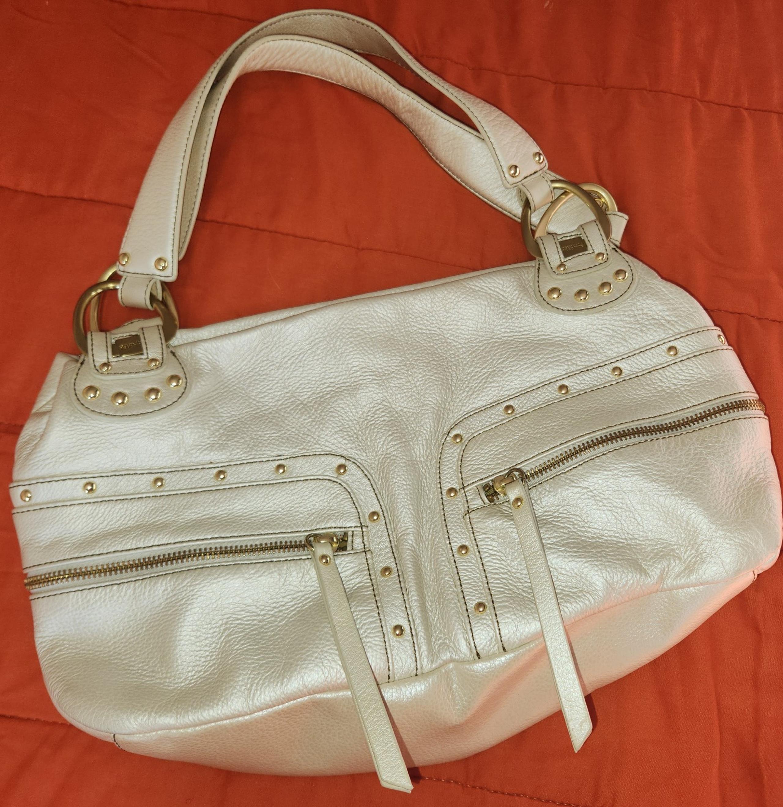 Kenneth Cole Reaction Pear Metallic Leather Shouder Bag