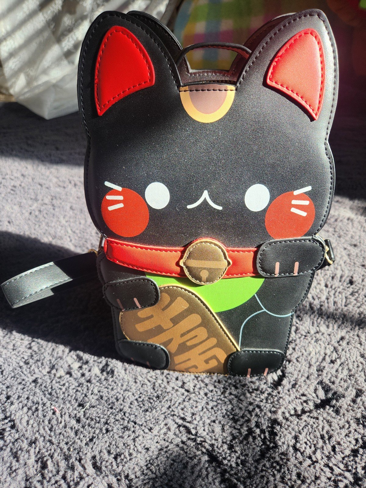 Black lucky cat itabag