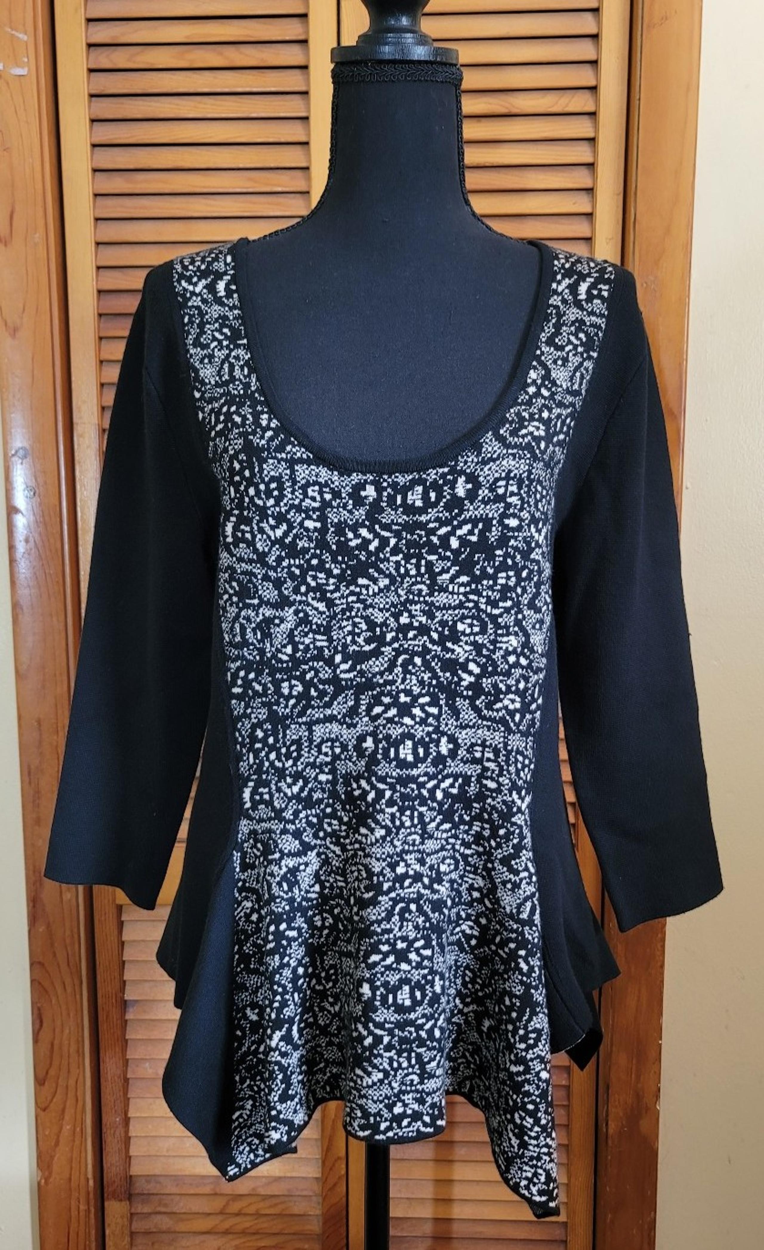 NWT Black Knit Long Sleeve Peplum Sweater Size XL (NY&CO)