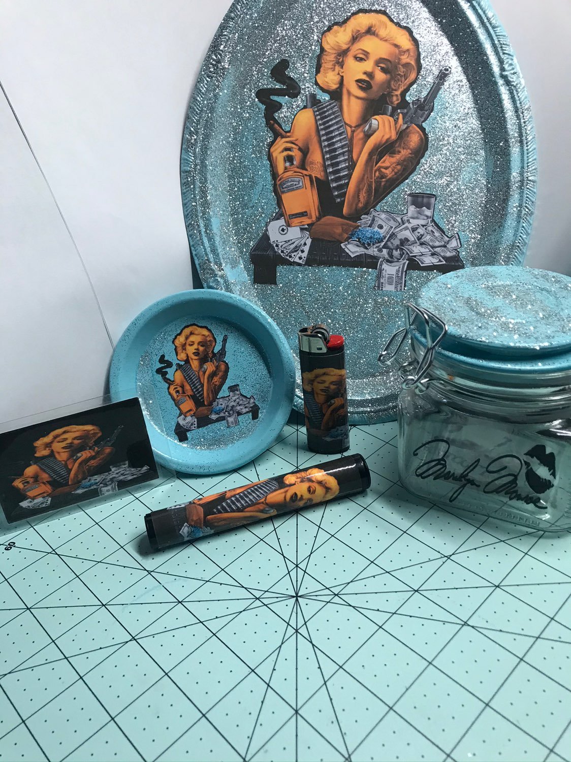 Rolling tray sets