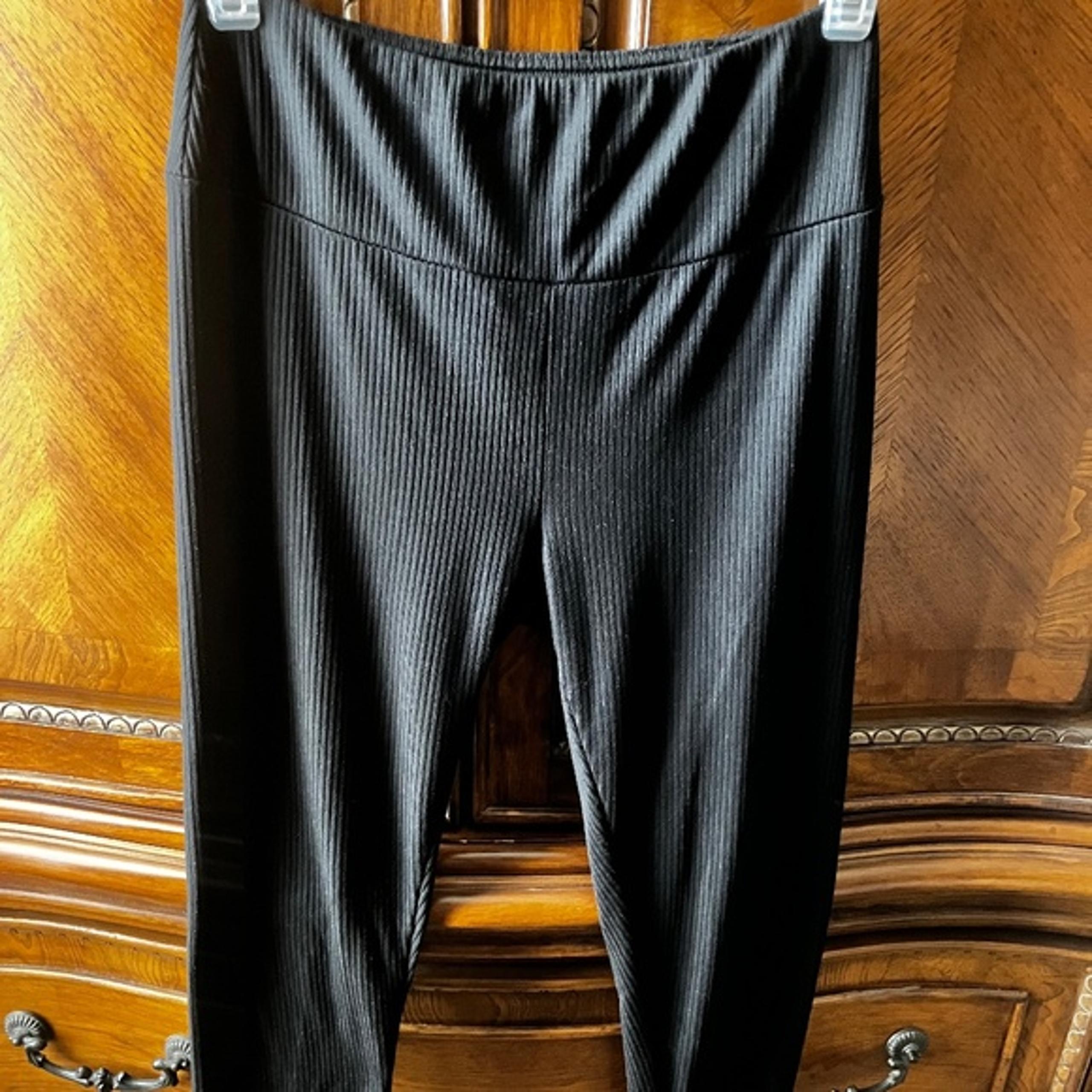 Cozie by Rose Pink Women's Ribbed Leggings in Black - Size M
