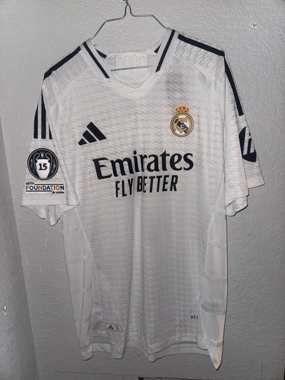 Real Madrid 24/25 Soccer player Issue