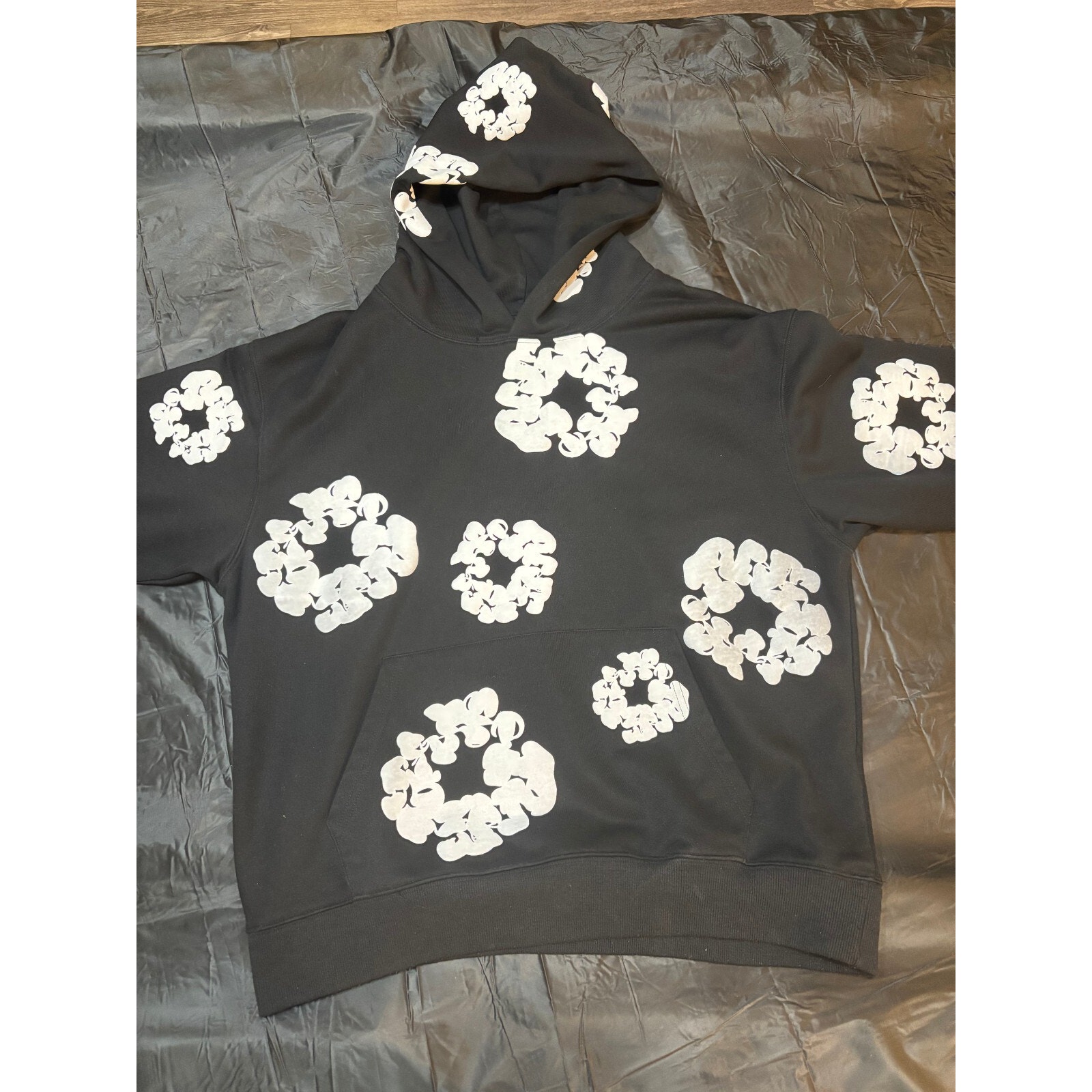 Black Denim Tears Cotton Wreath Hoodie Black Size Medium (Brand New)