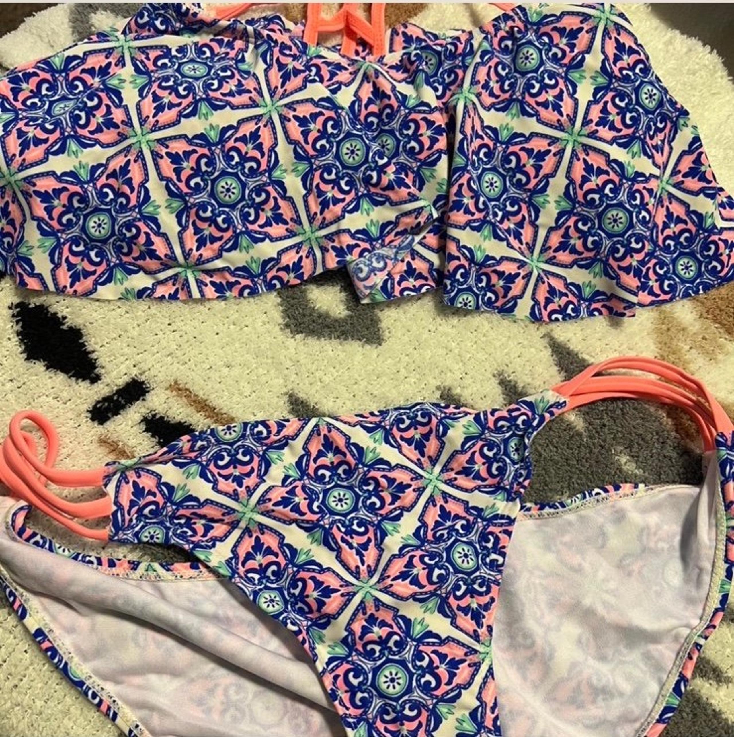 Bikini