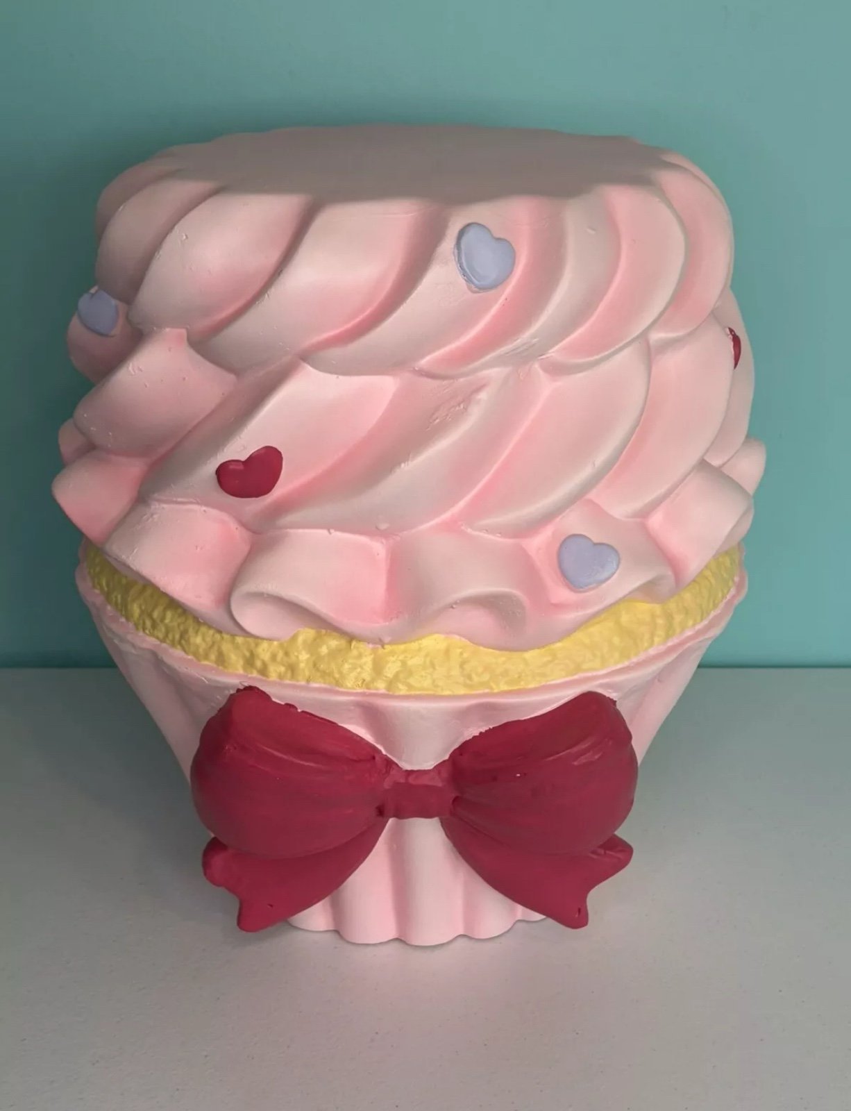 Valentine's Day Cupcake Stool with Hearts Pink Bow Holiday Home Decor VIRAL *NEW