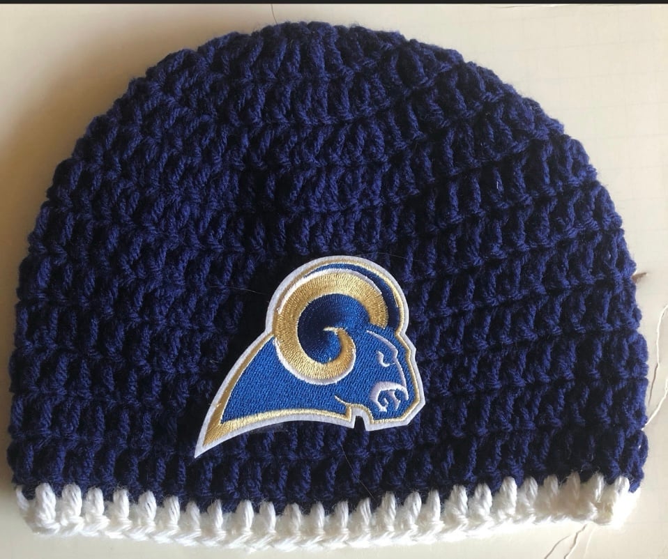 Los Angeles Rams Beanie Hat Size Teen-Adult Choose from all Navy or a White Trim