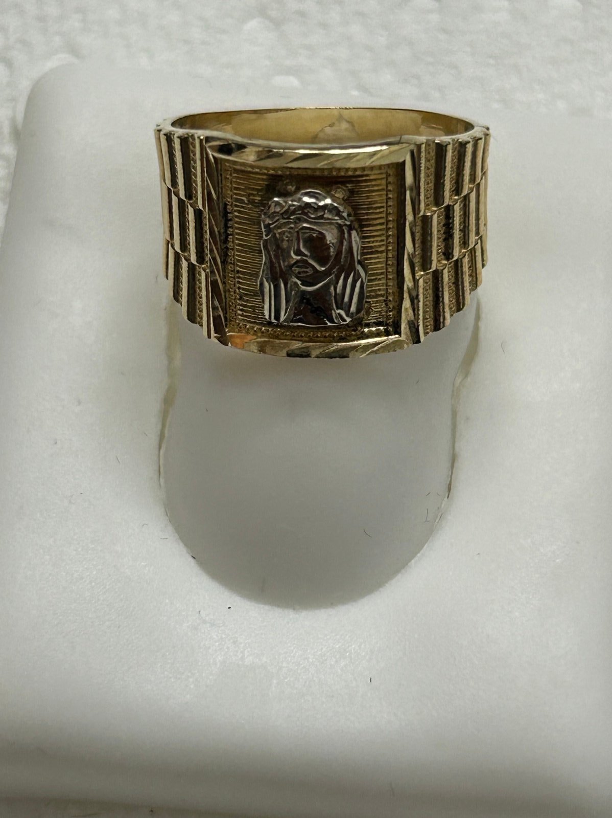 10k solid yellow gold ring