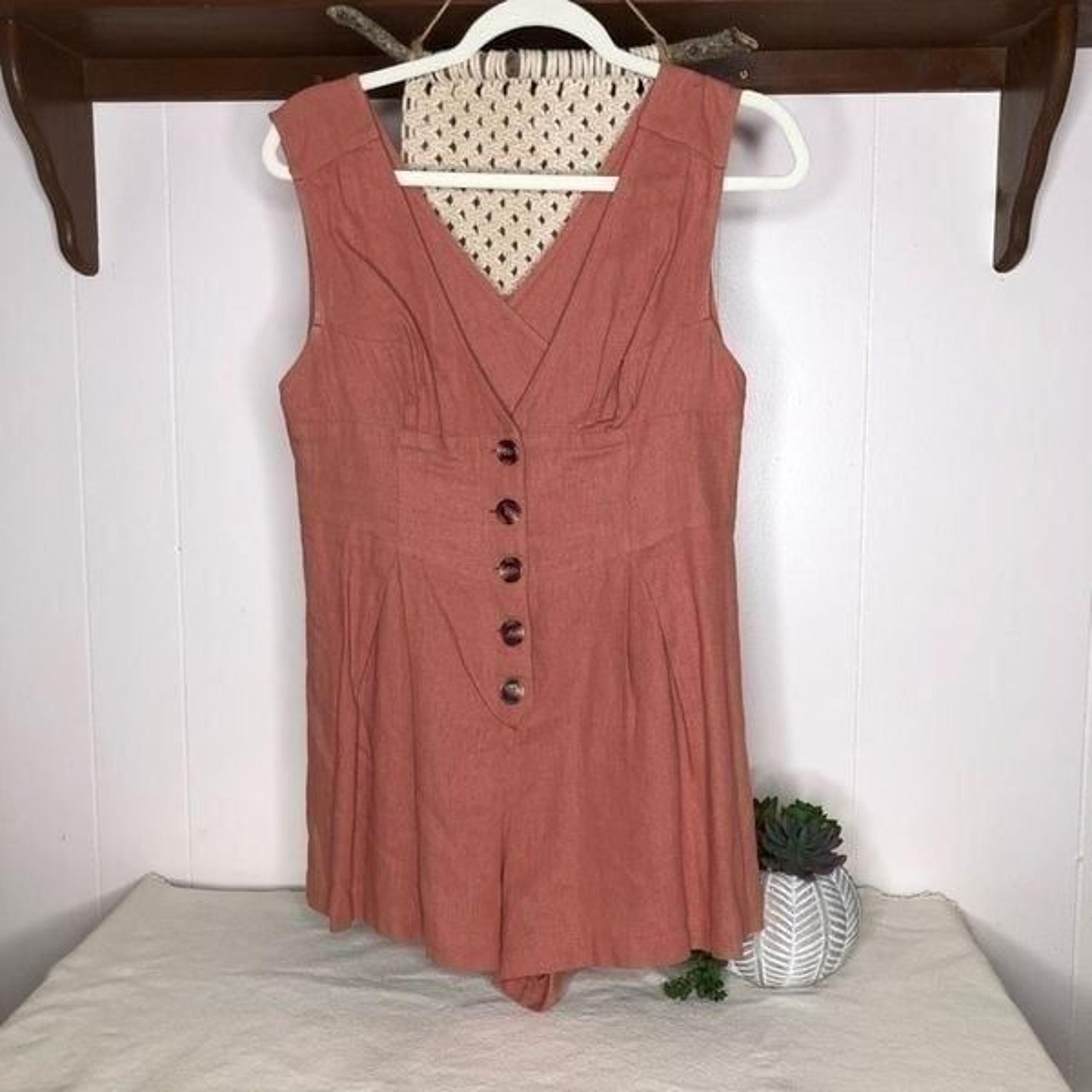 Mustard Seed Women's Sleeveless Marble Button Front Romper Rust Medium
