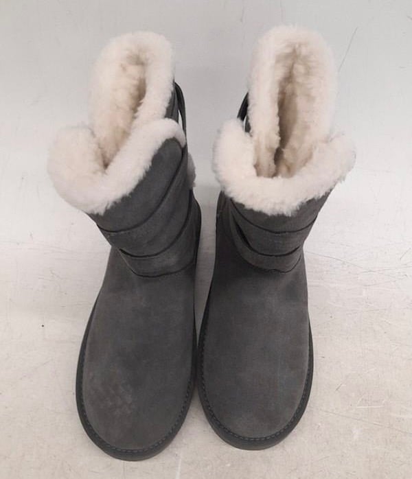 Gray Koolaburra by Ugg Boots SIze 9 New without Box