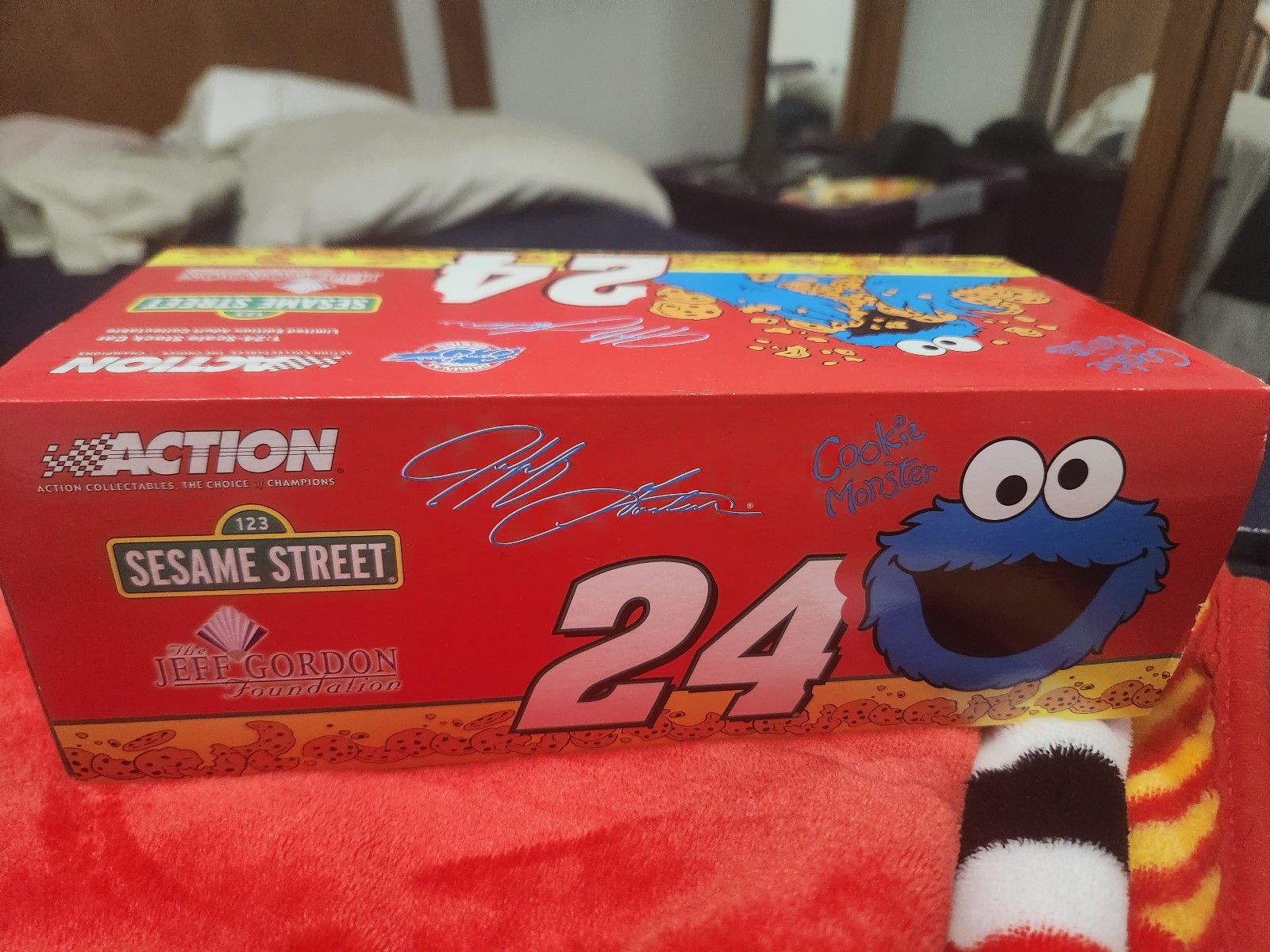 Jeff Gordon die cast 2003 sesame street red edition