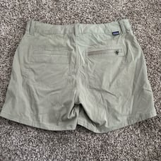 Patagonia Quandary Shorts Womens Size 6 Hiking 5 Stretch