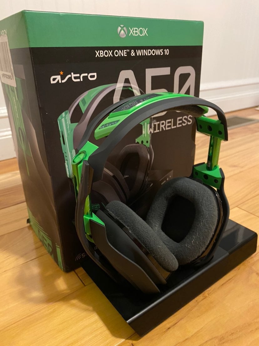 Xbox A50 Wireless Astro Gaming Headset