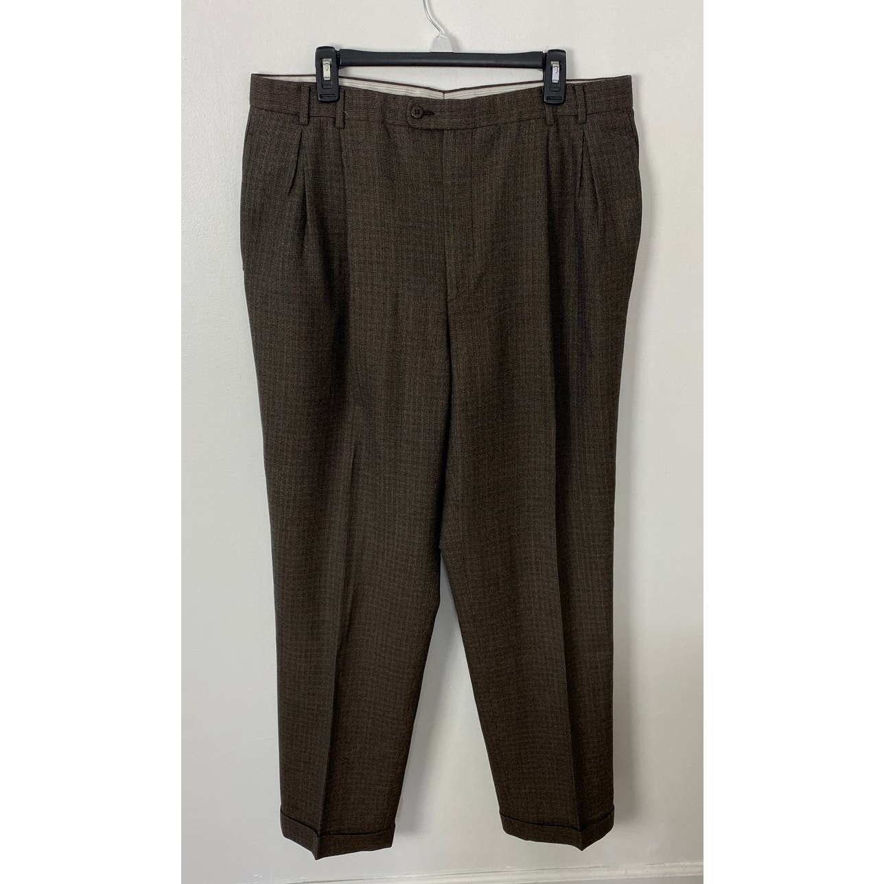 VTG Men Zanella Italy Brian wool textured pleated cuffed dress pants, 40