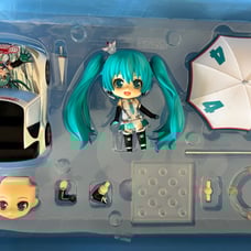 Hatsune Miku 2013 racing miku nendoroid