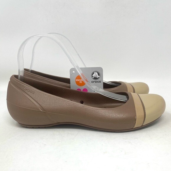 Crocs Cap Toe Flat Brown Womens 9