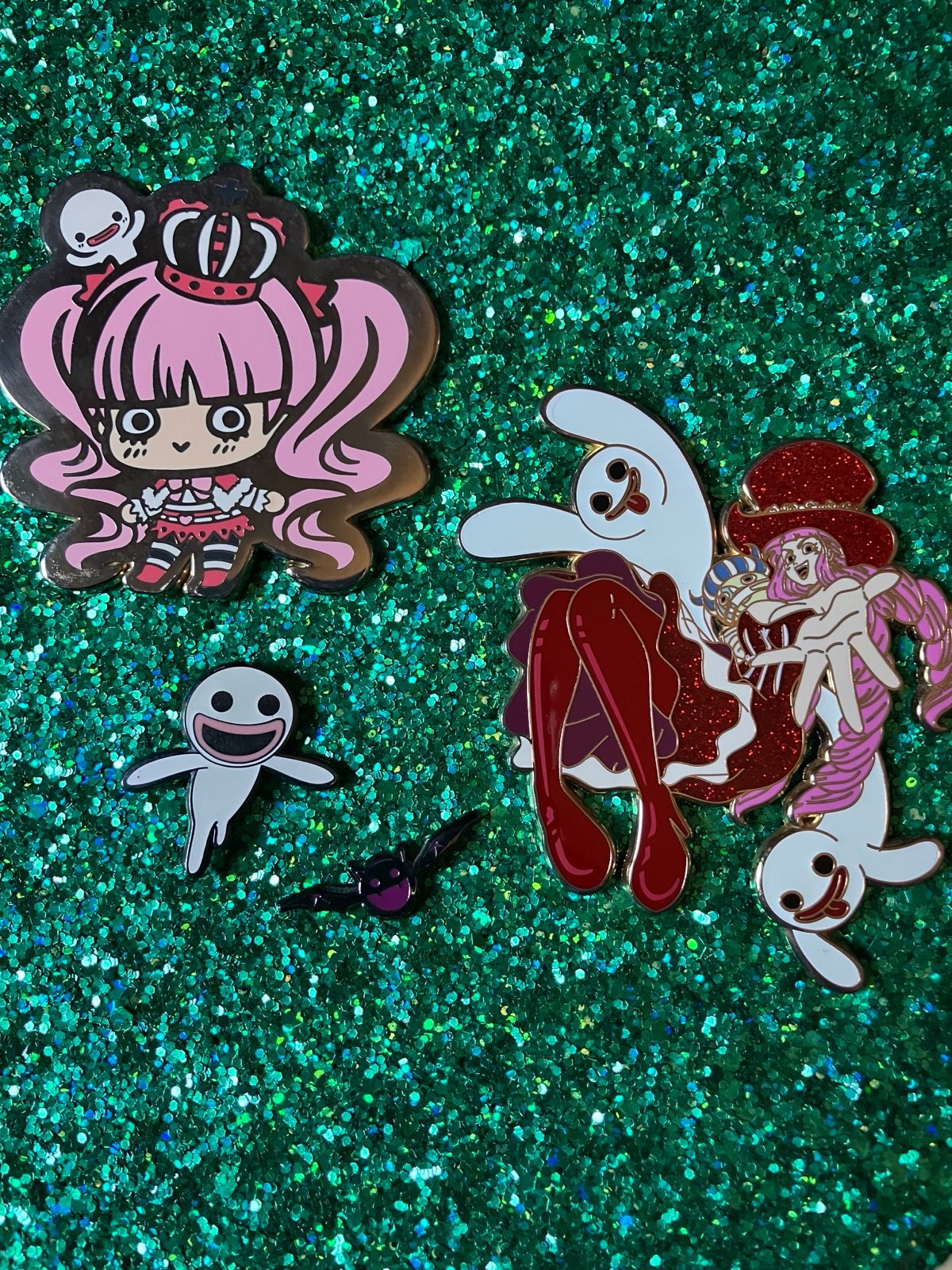 One Piece Perona bundle Pin Set