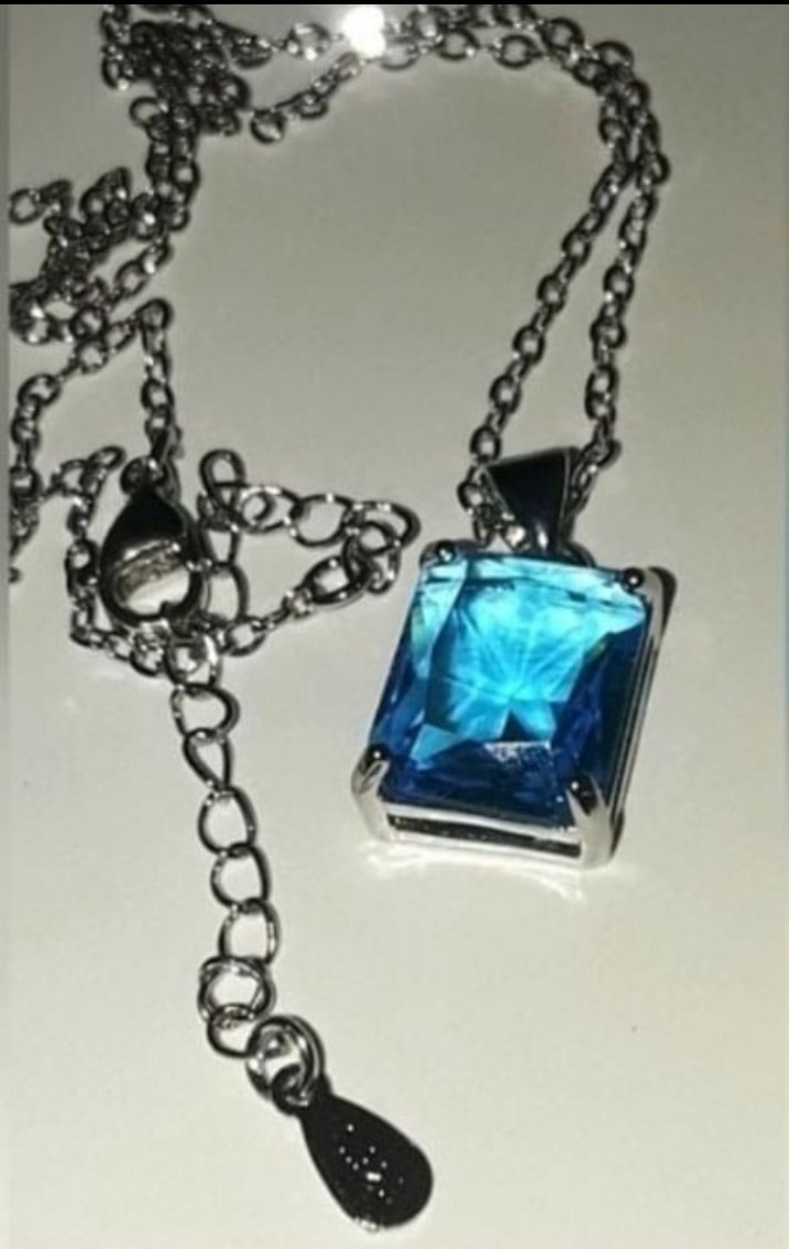 Elegant 925 blue zirconia chain Pendant Necklace