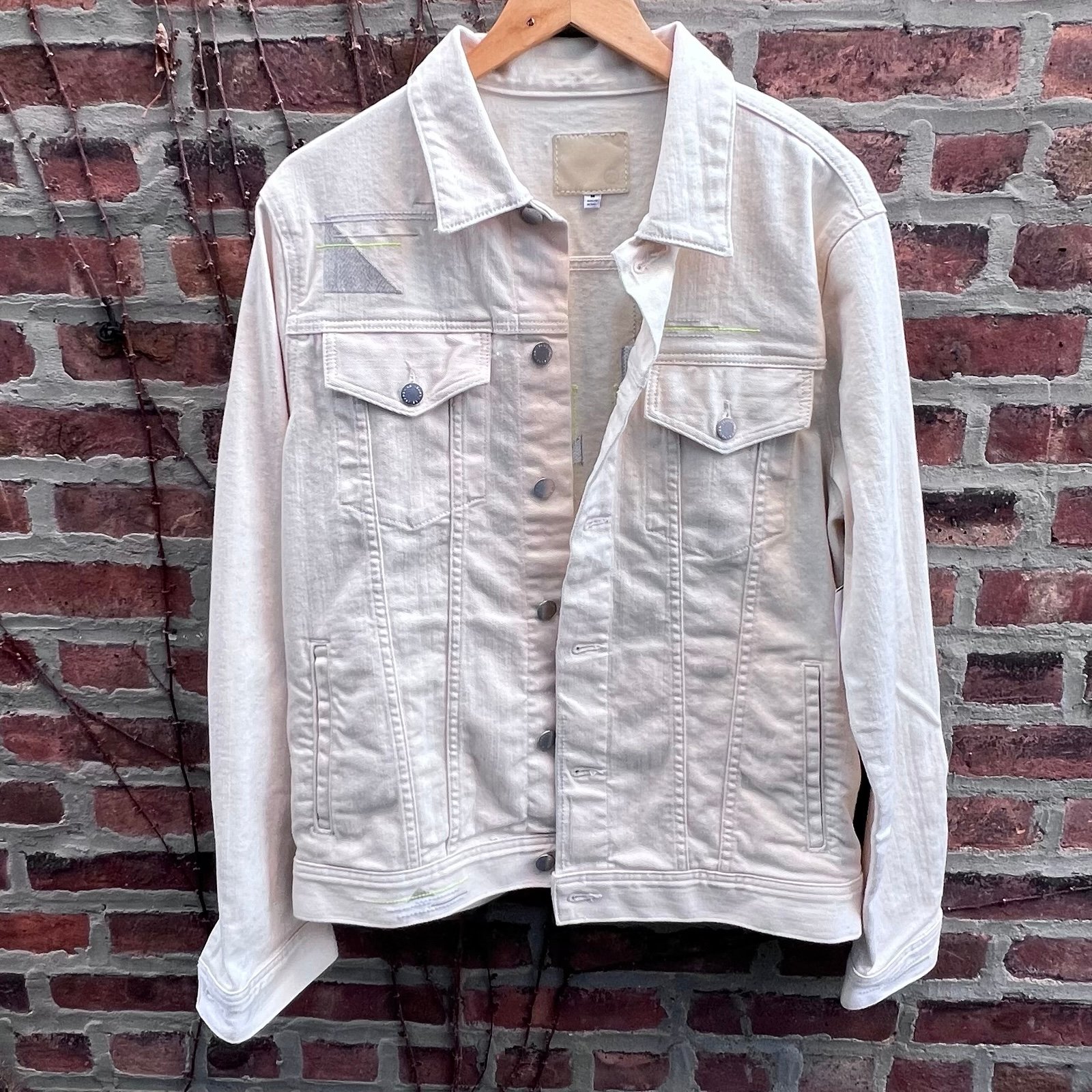 NEW Size Medium Adriano Goldschmied Relaxed Fit Embroidered Cotton Denim Jacket