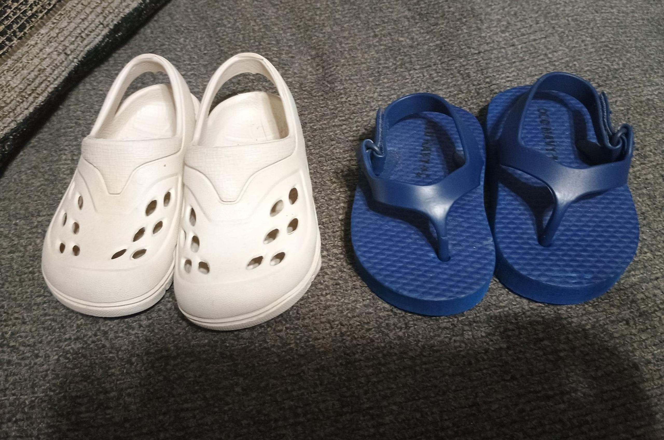 Baby sandals-2 pair