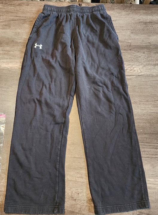 Under Armour Men's Medium Coldgear Loose Fit Pants NWOT