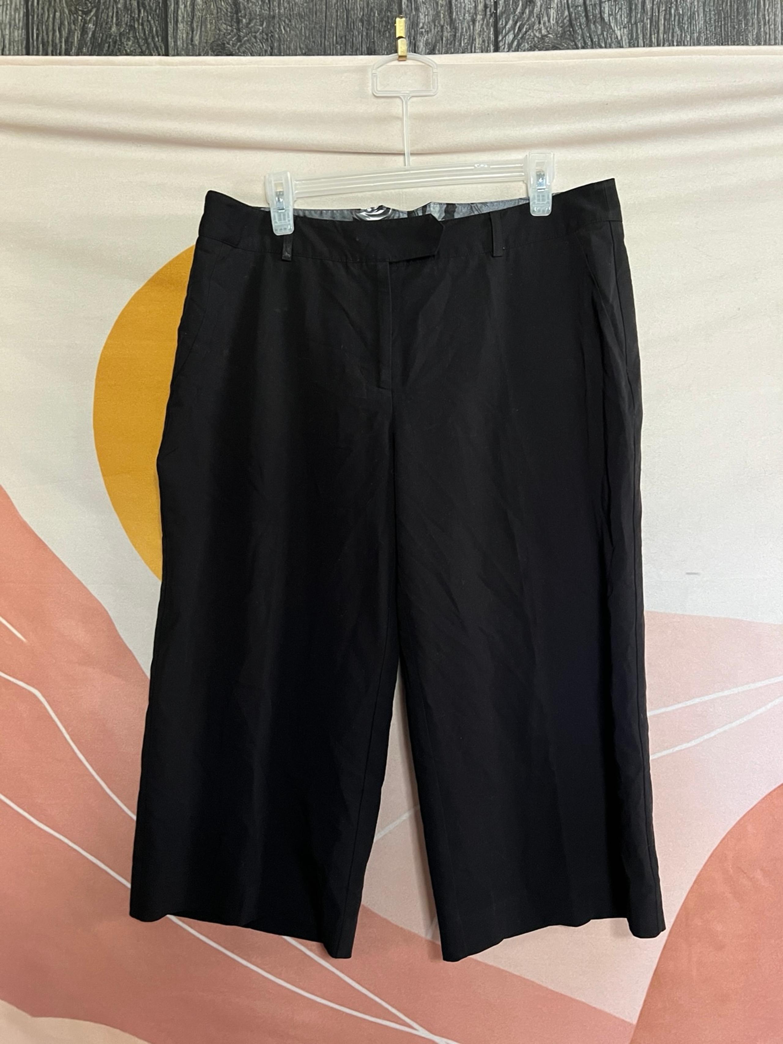 Cato Capri Pants Women’s Size 14