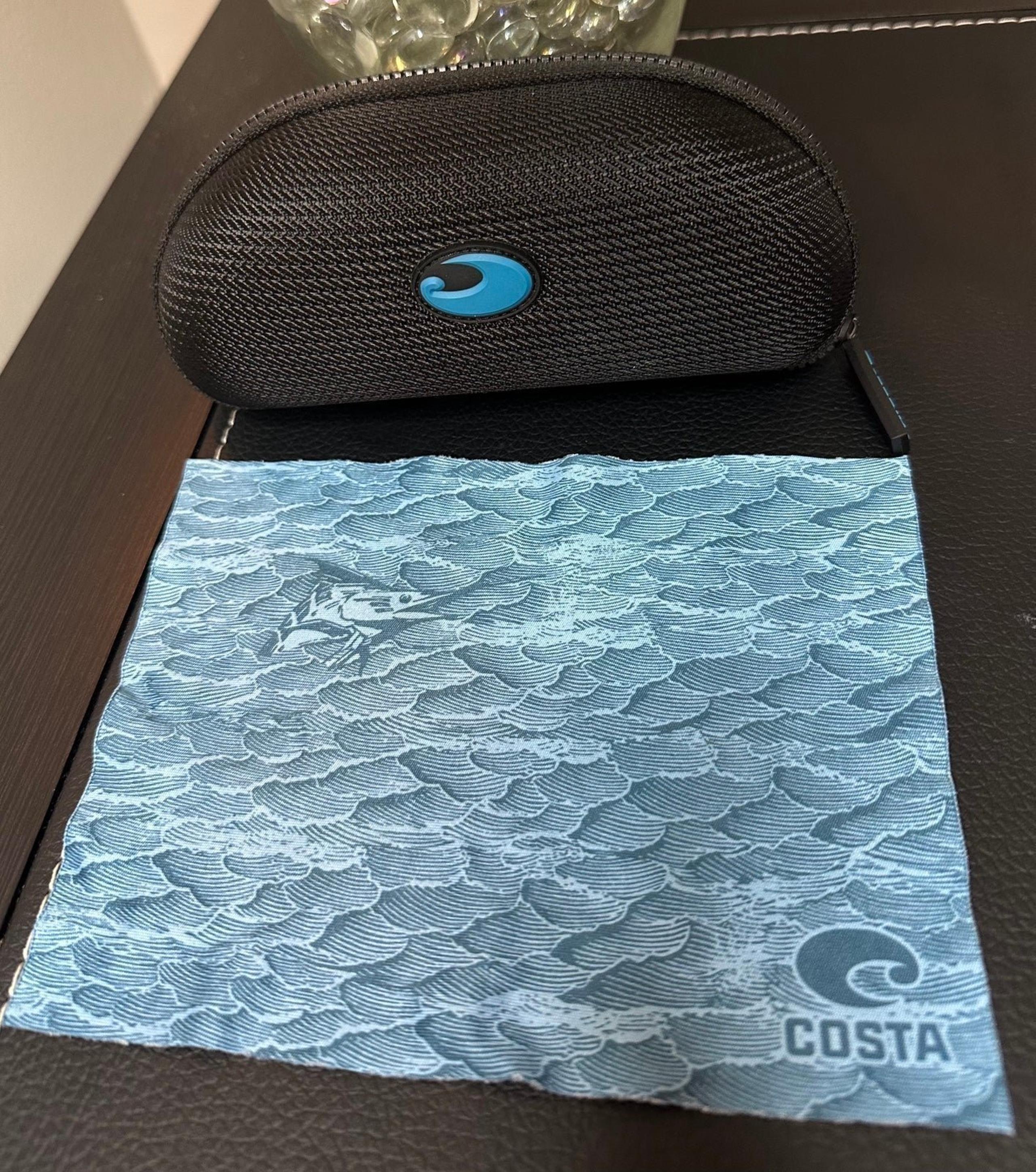 Costa sunglasses case and microfiber cleaning cloth NWOT