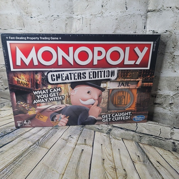 Monopoly Game Cheaters Edition Board Game Ages 8 and Up HASBRO New Sealed