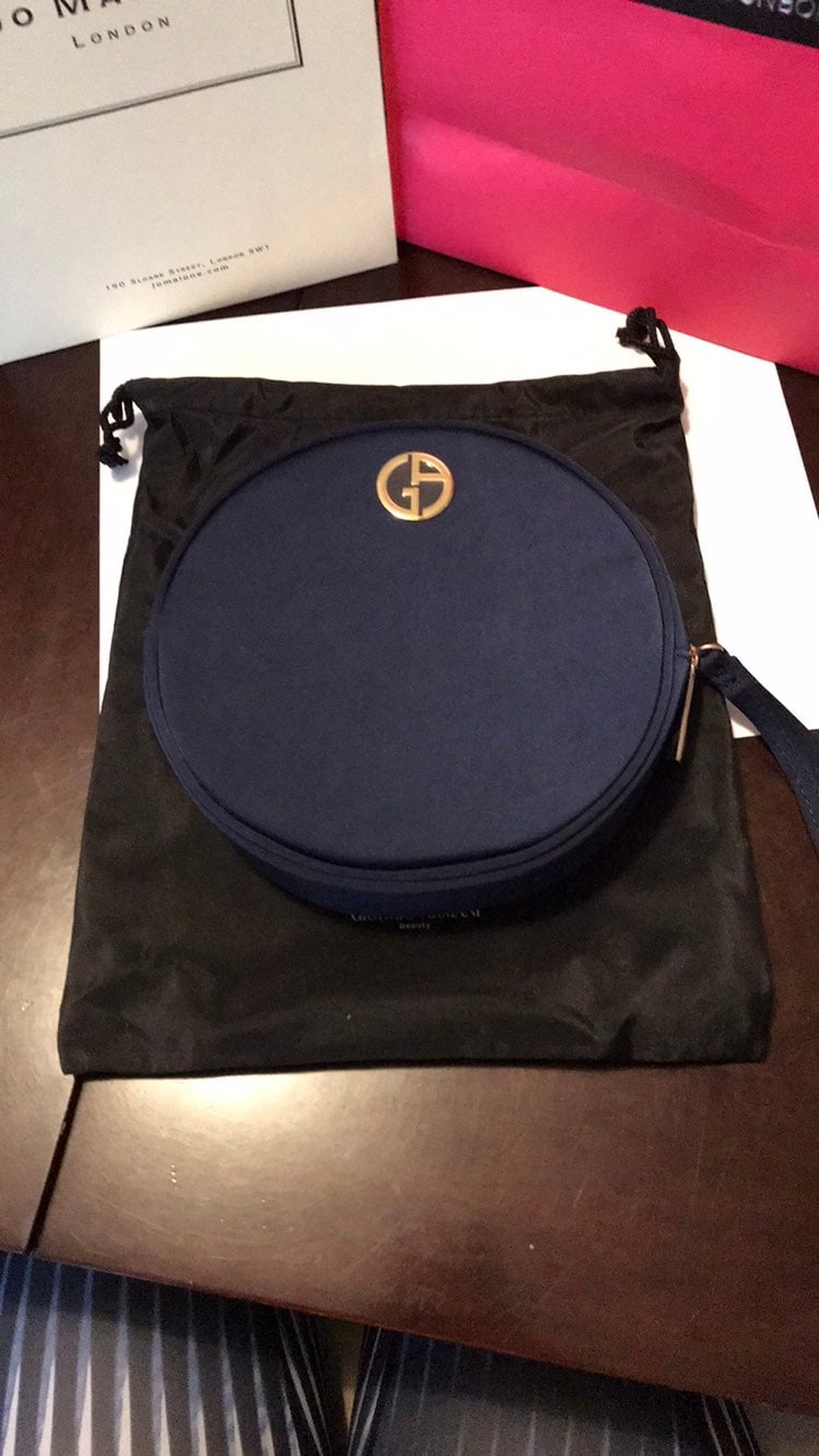 Giorgio Armani Beauty Blue Premium Pouch 7x6.5x1.5 new