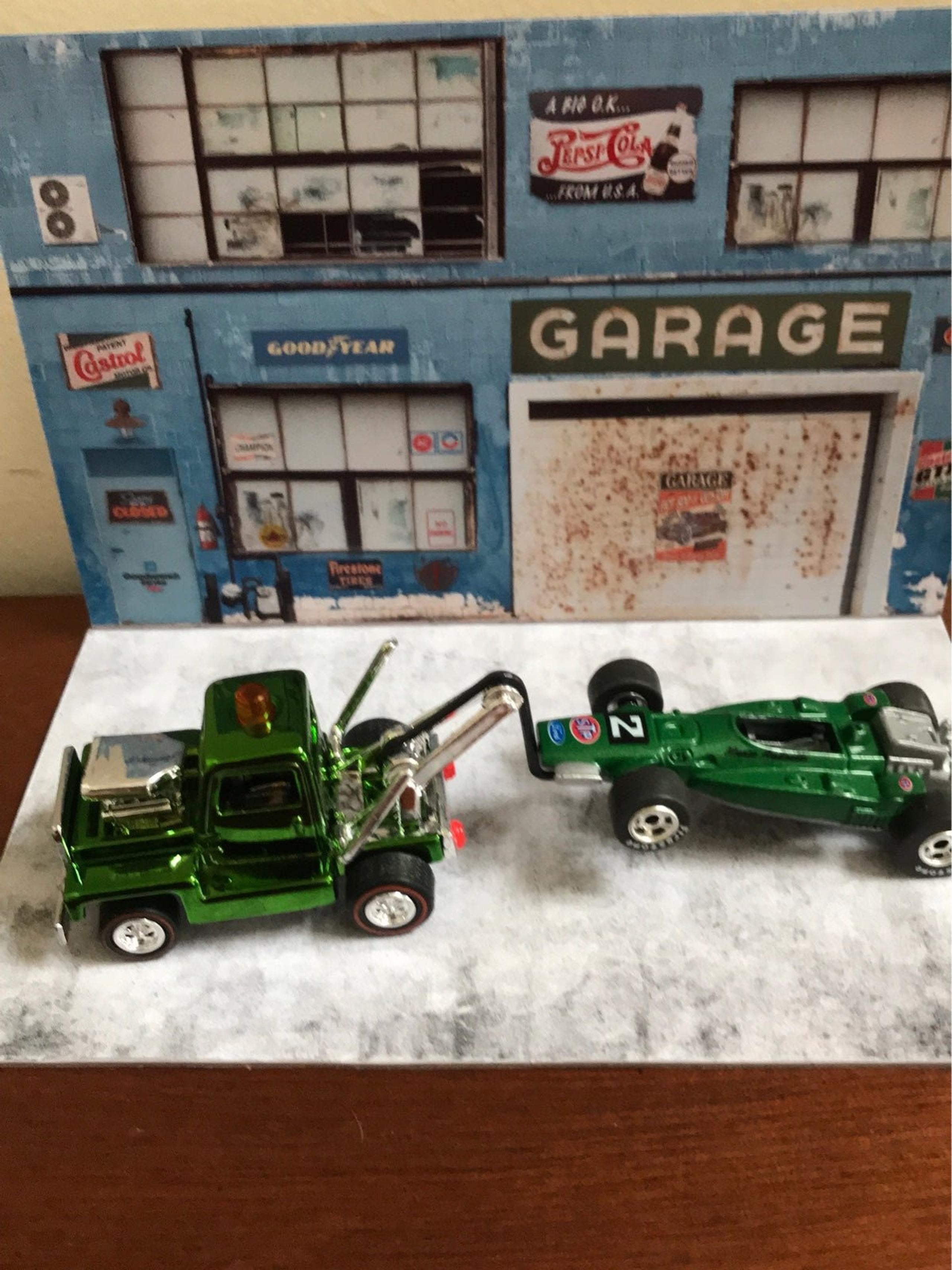 Johnny lightning tow truck with Indy race car