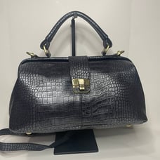 AmeriLeather Hillary doctor style bag