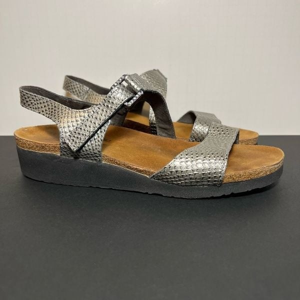 Womens NAOT Pamela Metallic Silver Snakeskin Print Sandals / Size 9