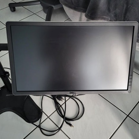 Dell 22 inch LED Monitor w/ Power Cable and HDMI to DVI Cable