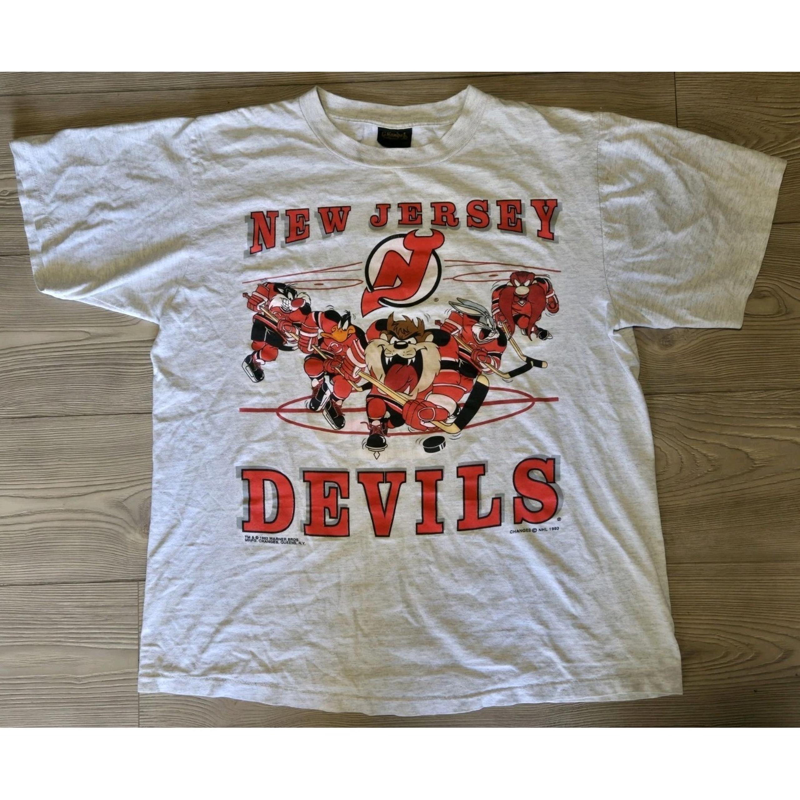 Vtg New Jersey Devils Shirt 1993 Changes Tag Sz XL Looney Tunes NHL Taz Grail