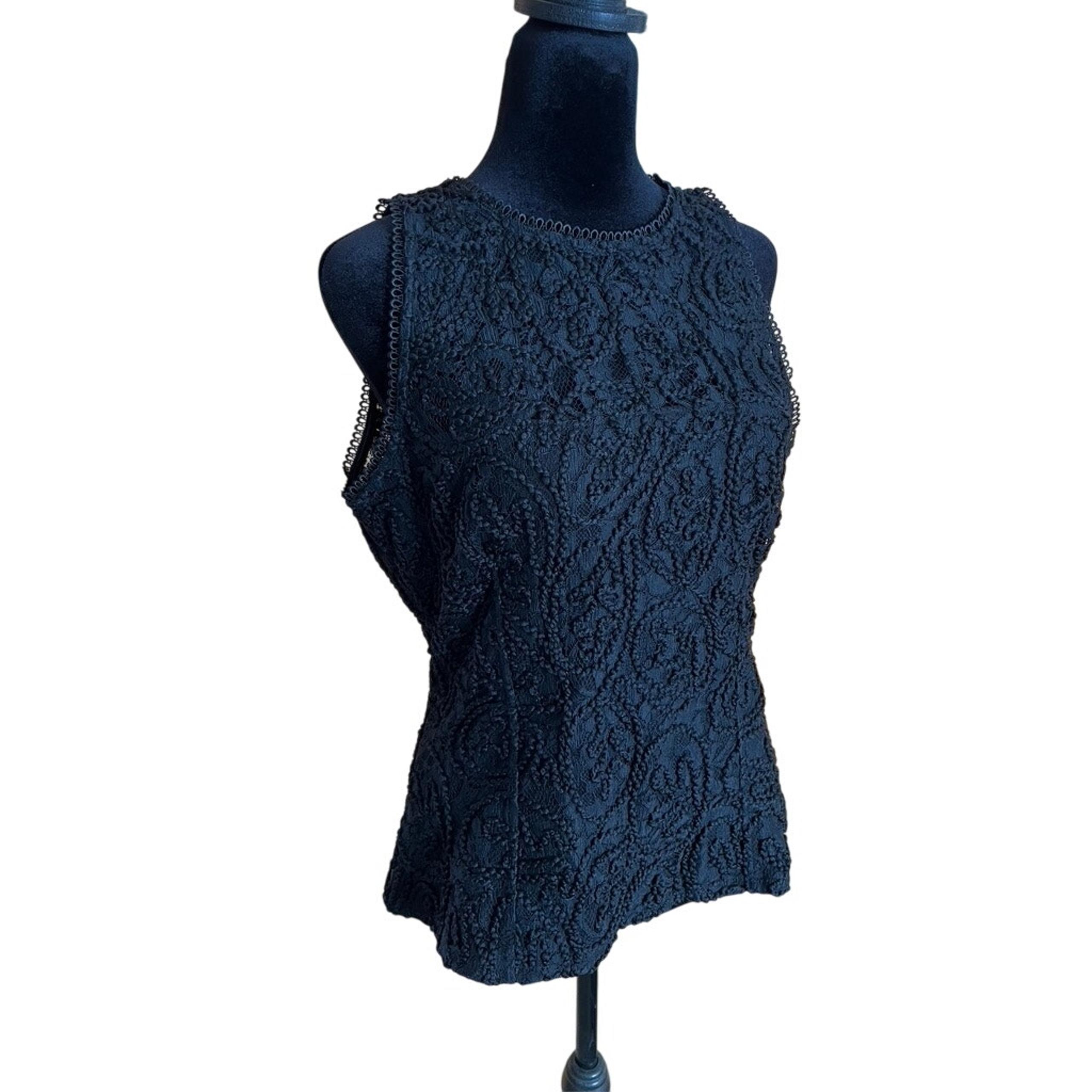 White House Black Market women's size 8 cami tank.