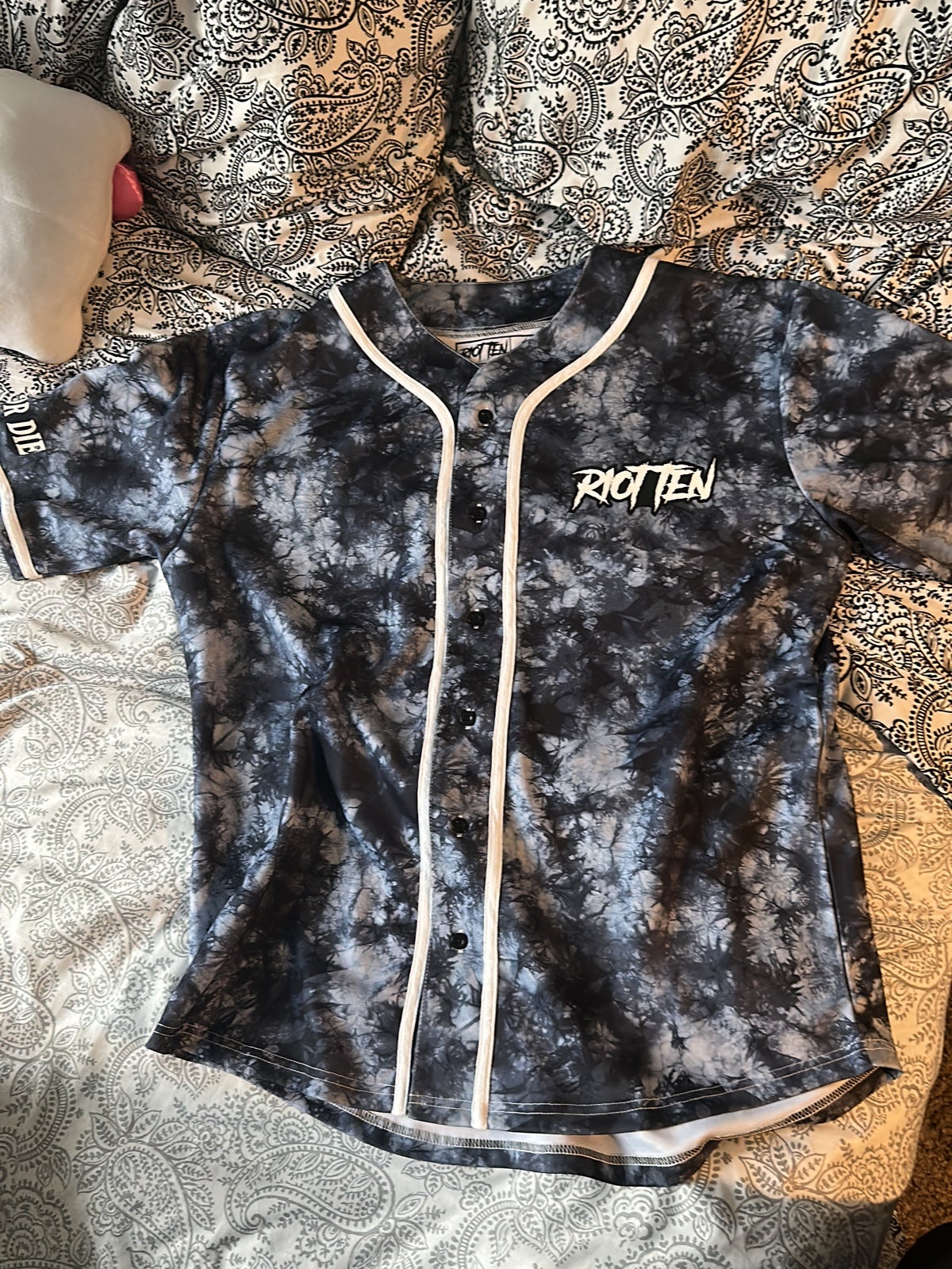 Riot ten jersey