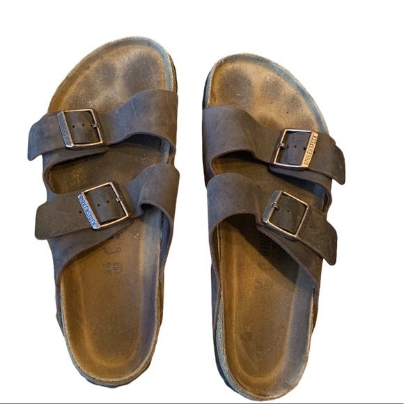 up to 42% off Mens Sandals Brown Strap 2 Arizona Birkenstock Fit Regular 44) (EU 11-11.5 Men up to 42% off Mens Sandals Brown Strap 2 Arizona Birkenstock Fit Regular 44) (EU 11-11.5 Men