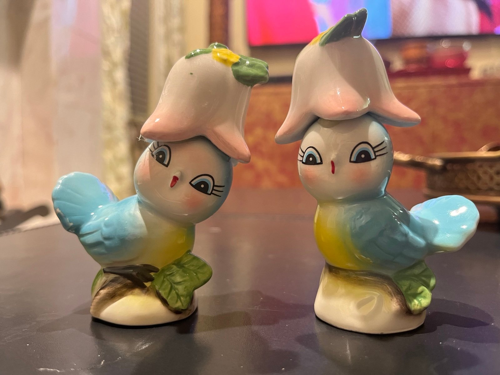 Vintage salt & pepper shaker
